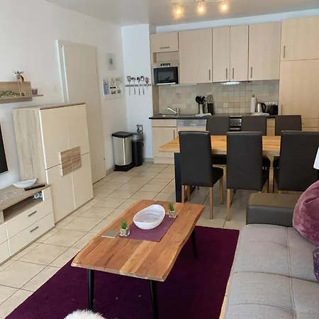 Alm-lodge Apartment *